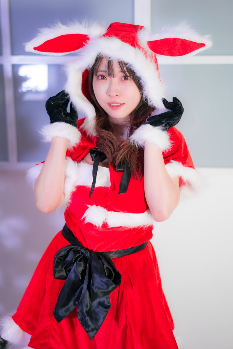 Hotaru Kusakabe Christmas Bunny Photoset (Digital)