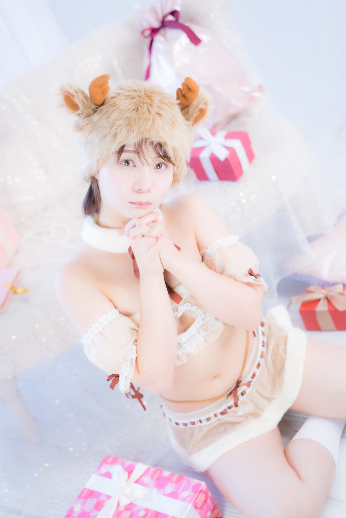 Mana Reindeer Gravure Photoset (Digital)