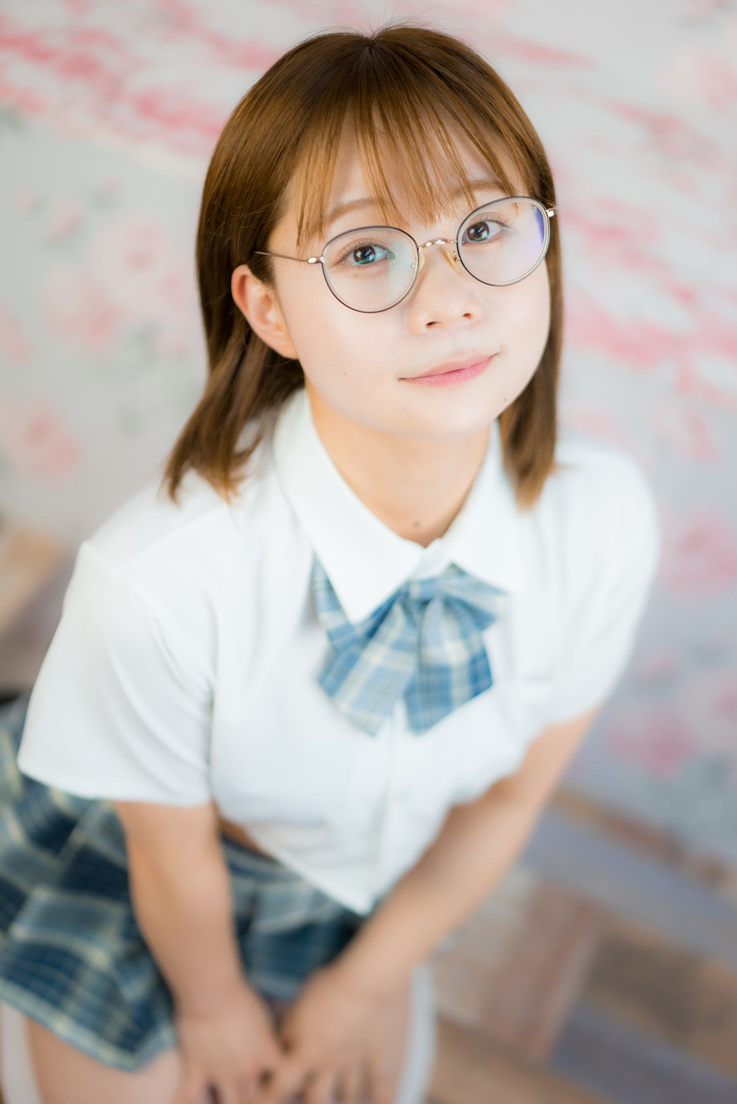 Mana Schoolgirl Gravure Photoset (Digital)