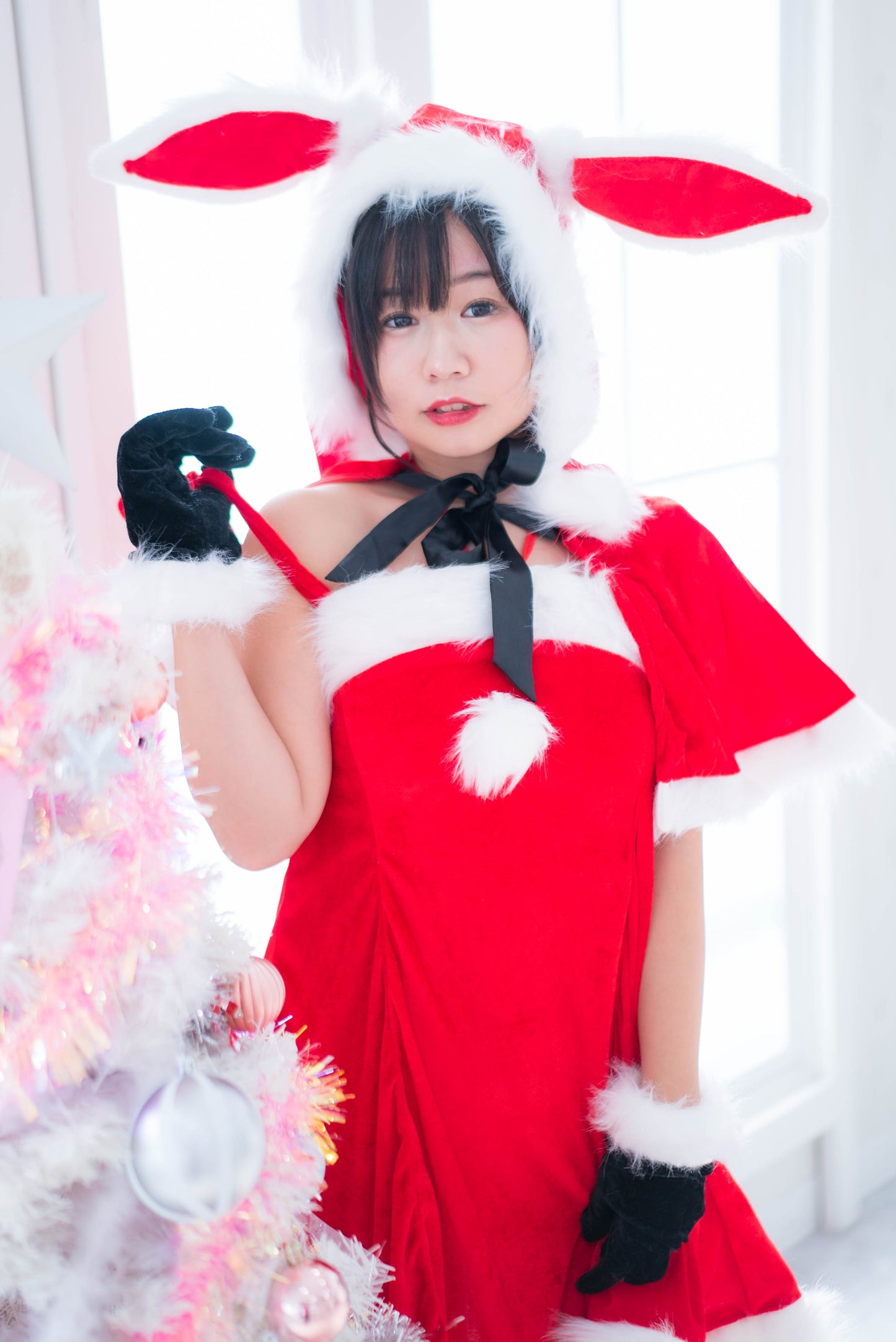 Ruis Tsuji Christmas Bunny Gravure Photoset (Digital)