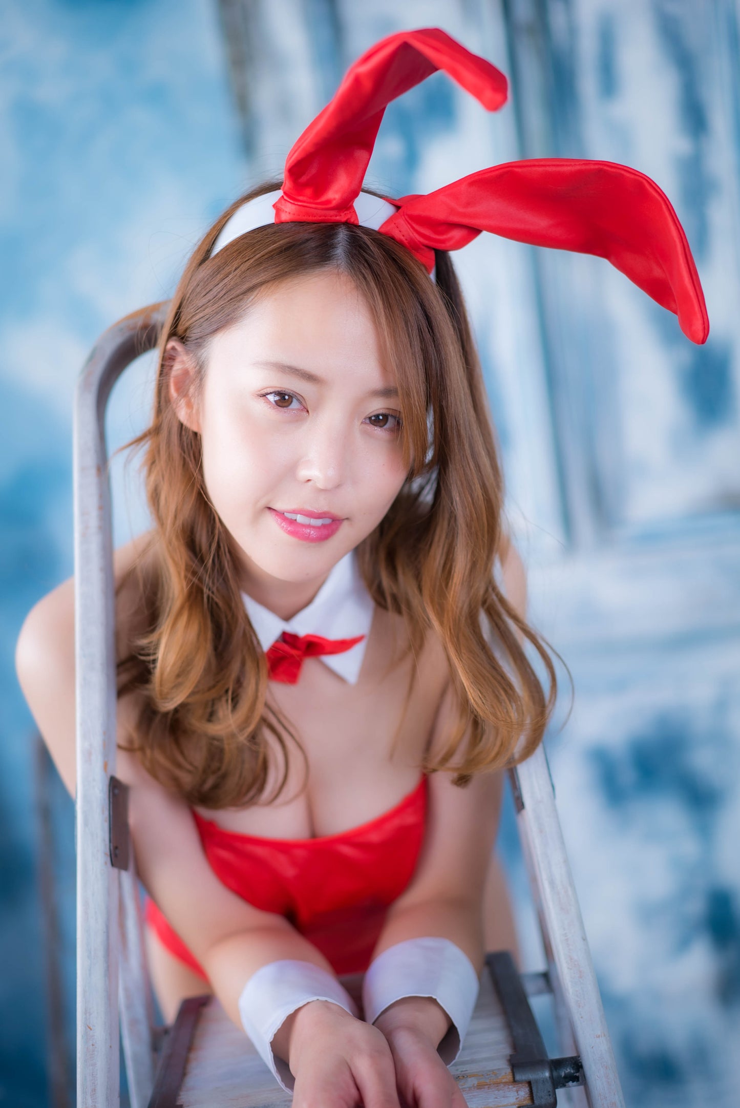 Shihomi Red Bunnygirl Gravure Photoset (Digital)