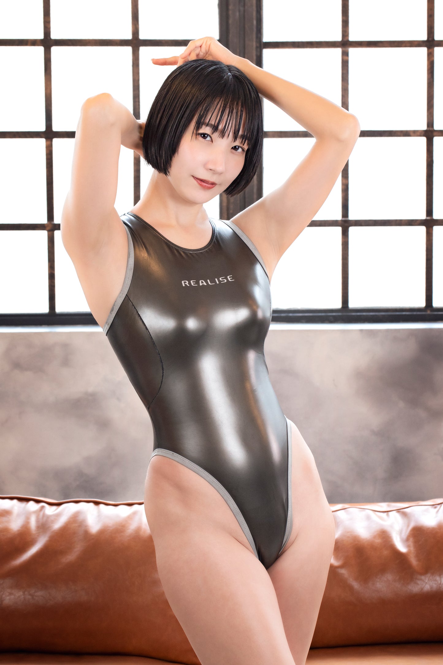 Biru Otsuka Silver Swimsuit Gravure Photoset (Digital)