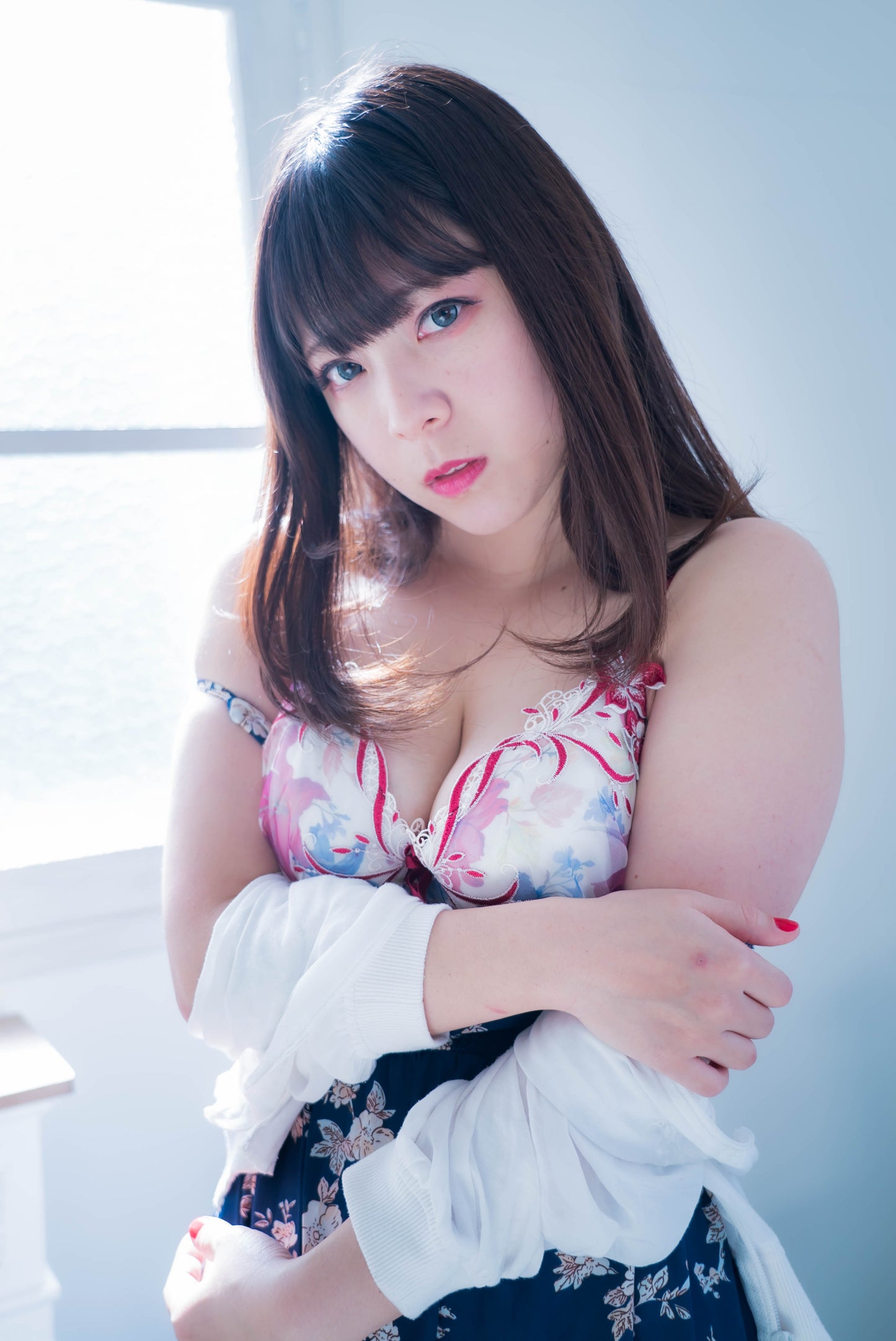 Otama Bomber Damsel in Distress Blue Flower Dress Gravure Fetish Photo Set (Digital)