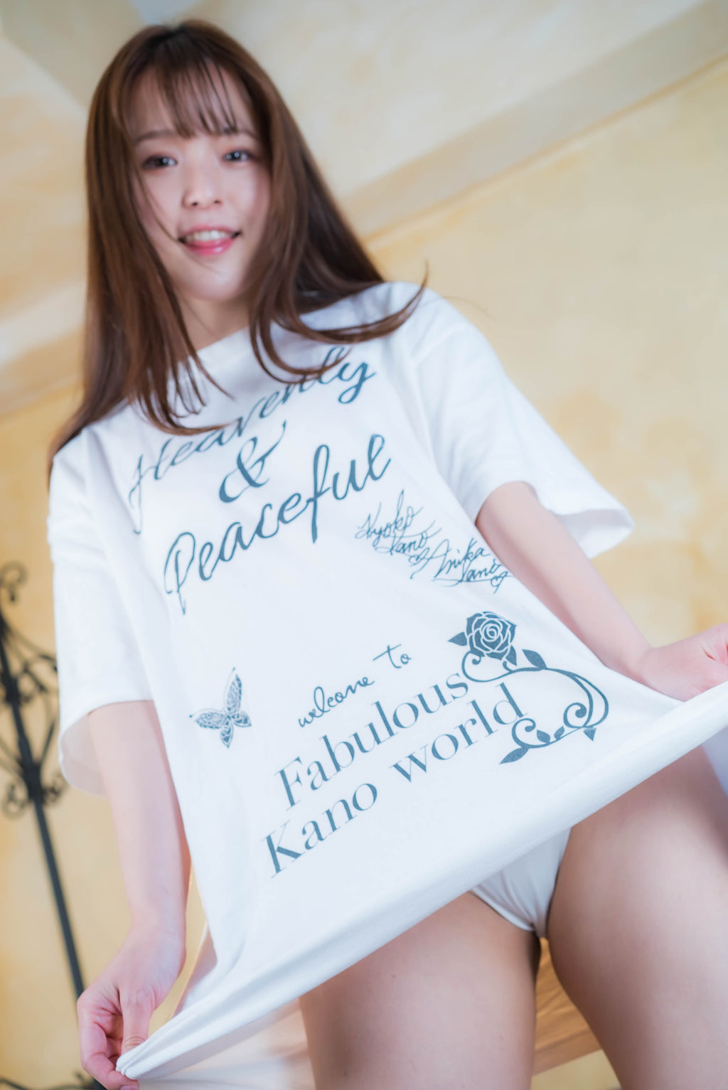 Kanou Yume T-Shirt Photoset (Digital)